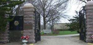 Oakdale Cemetery entrance